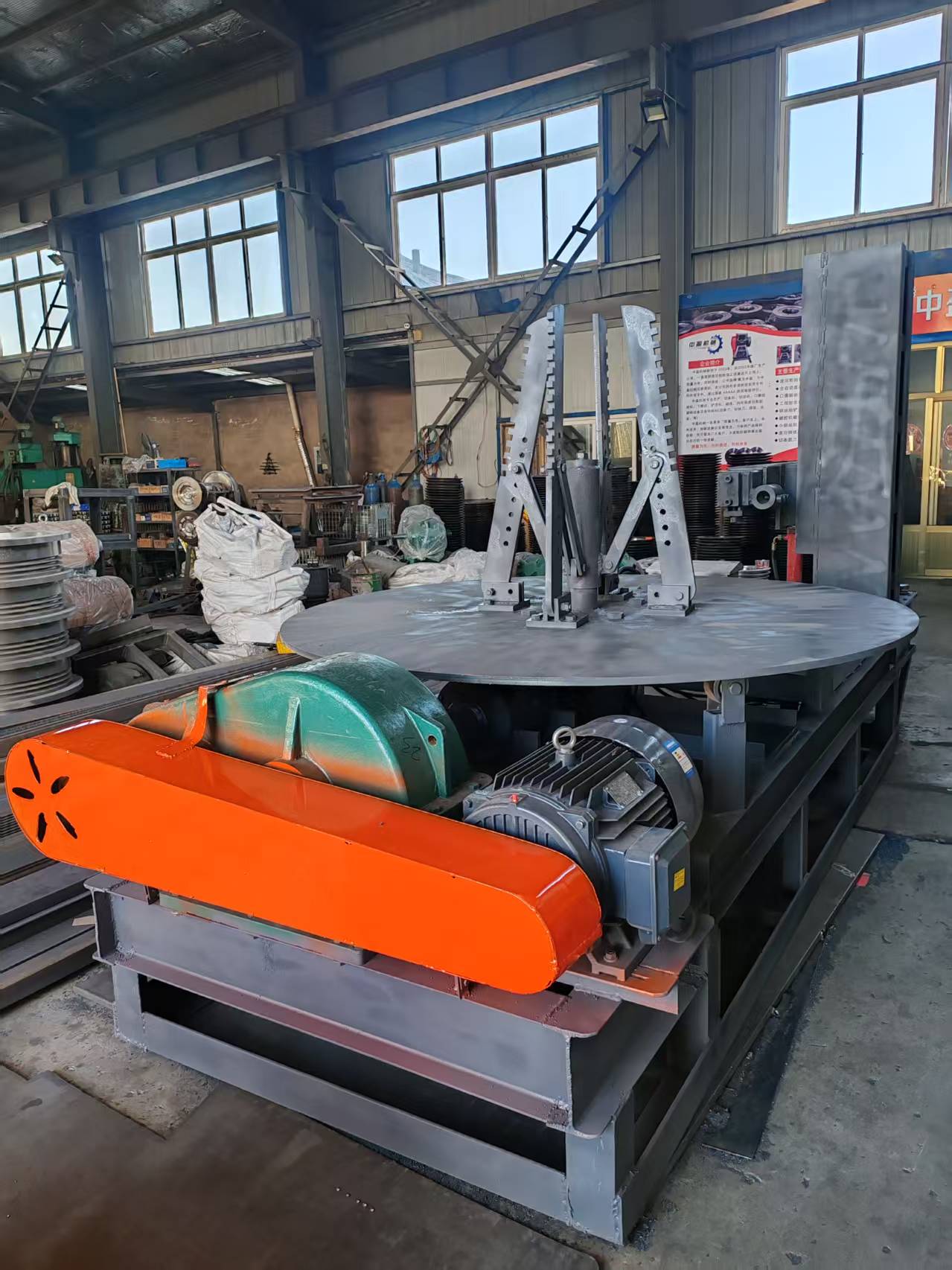 เครื่องมือเครื่องจักรที่มีพันธะล่างขนาดใหญ่ของ Xinzhe Tools ได้รับคำสั่งซื้อจำนวนมากจากต่างประเทศ