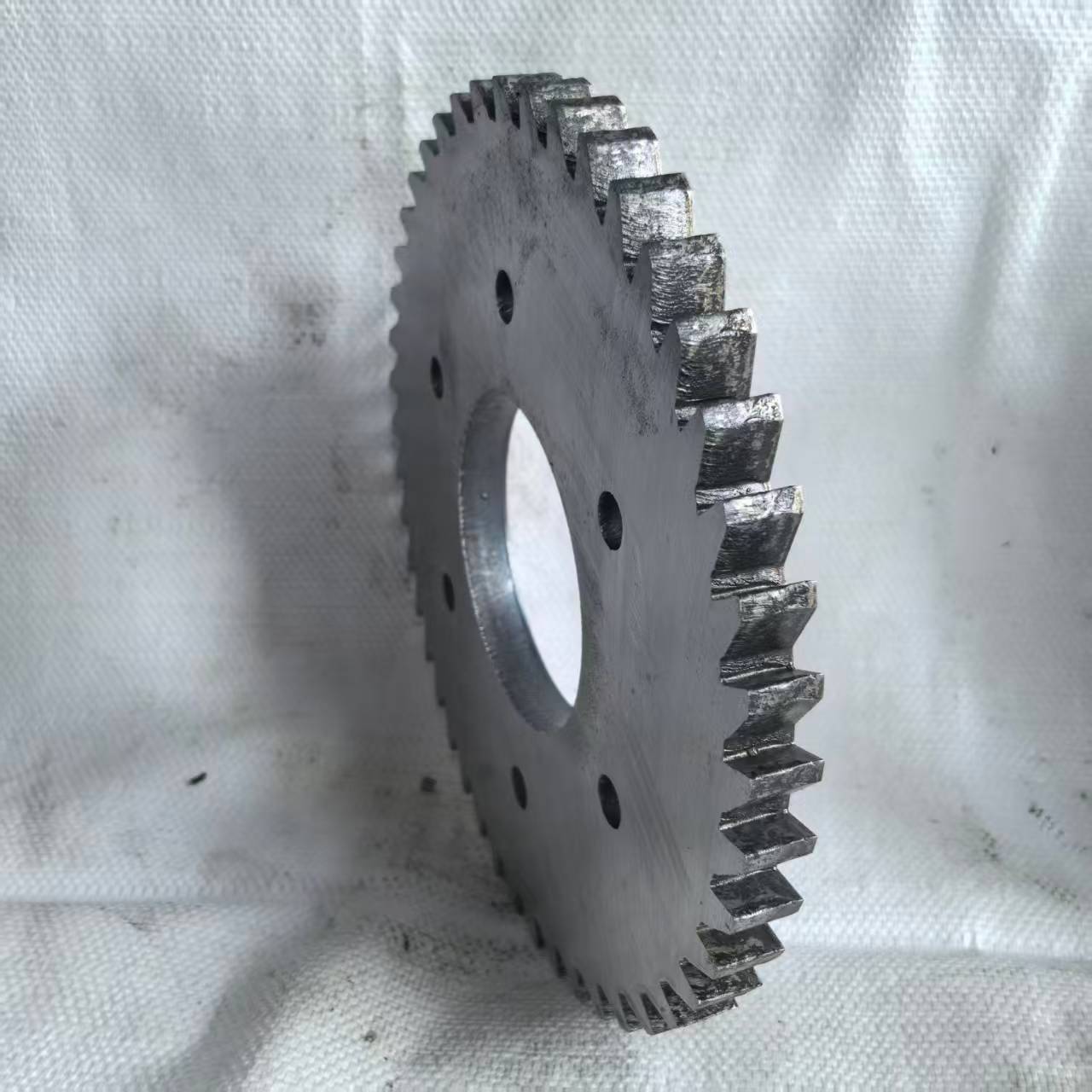 คุณได้ข้อดีอะไรบ้างจาก Xinzhe Tools ผู้ผลิตใบมีดแครกเกอร์ยางโดยเฉพาะ